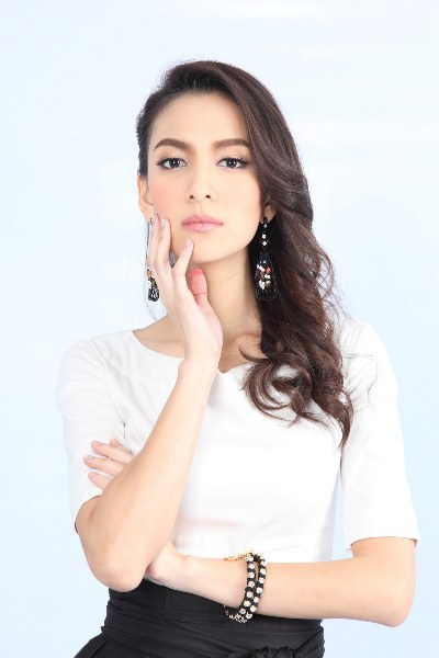 安莎达彭·斯莉瓦塔娜功 Ausadaporn Siriwattanakul