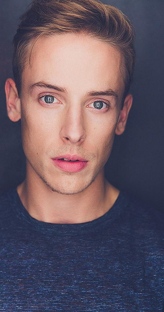 艾德蒙·多诺文 Edmund Donovan