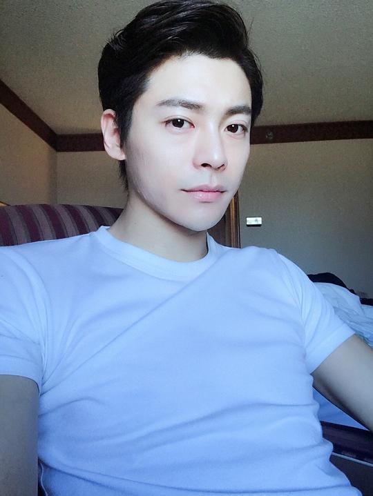 王佳俊 Jiajun Wang