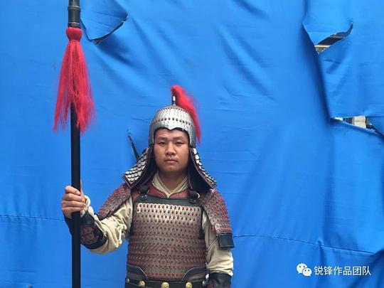 何咏铭 Yongming He