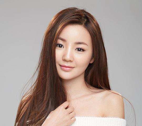 赵梓含 Zihan Zhao