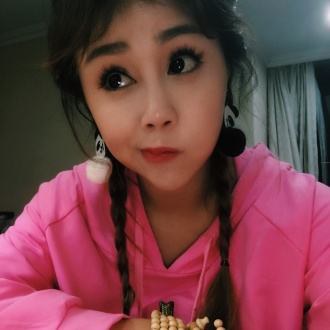 张瑞雪 Ruixue Zhang
