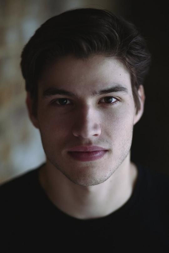 卡梅隆·卡夫 Cameron Cuffe
