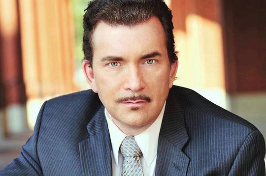 马克·利文古德 Marc Livingood