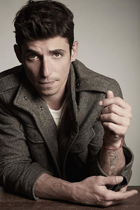 阿尔贝托·格拉 Alberto Guerra