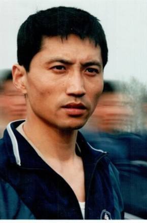于伟杰 Weijie Yu