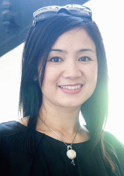 秋荷 Thu Hà