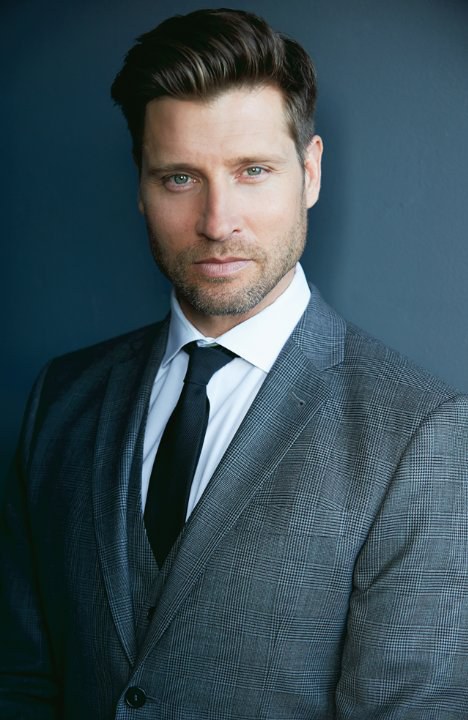 达蒙·伦延 Damon Runyan