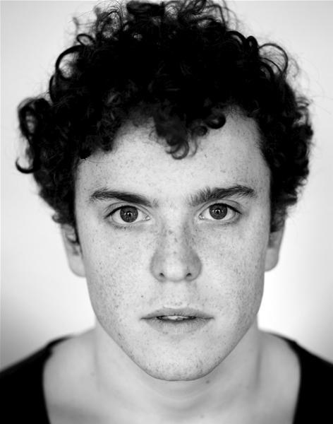 约书亚·麦圭尔 Joshua McGuire