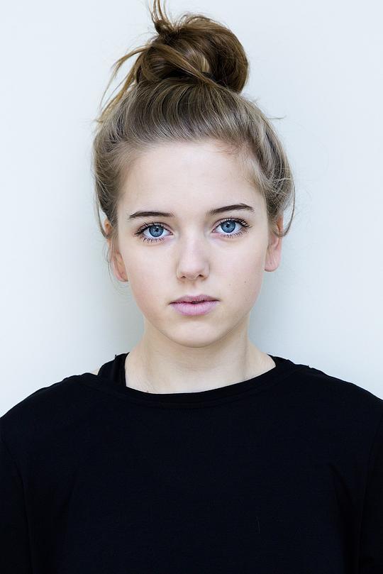 汉娜·雷 Hannah Rae