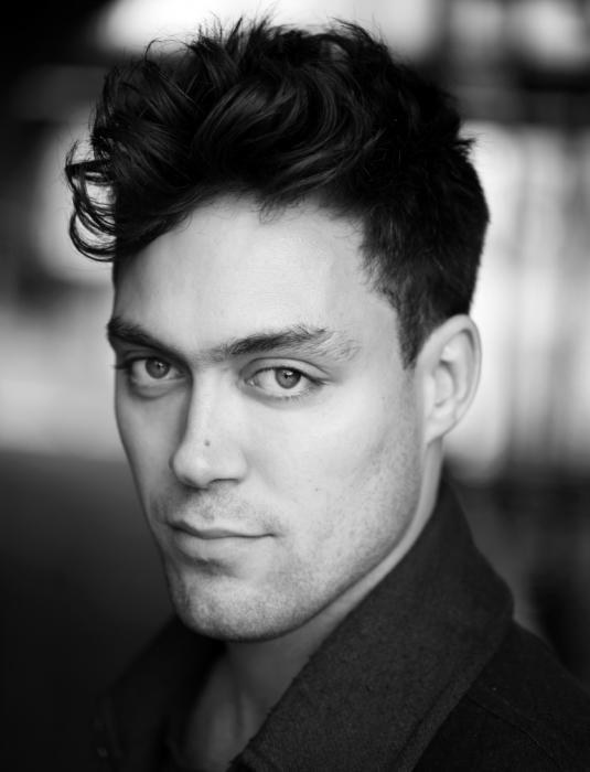 阿历克斯·哈赛尔 Alex Hassell