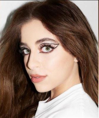 阿芮尔·马丁 Ariel Martin