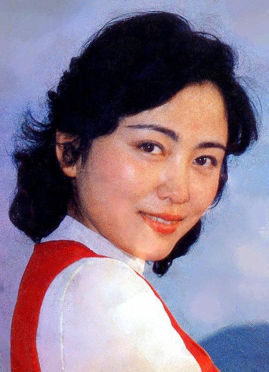 周丽娜 Lina Zhou