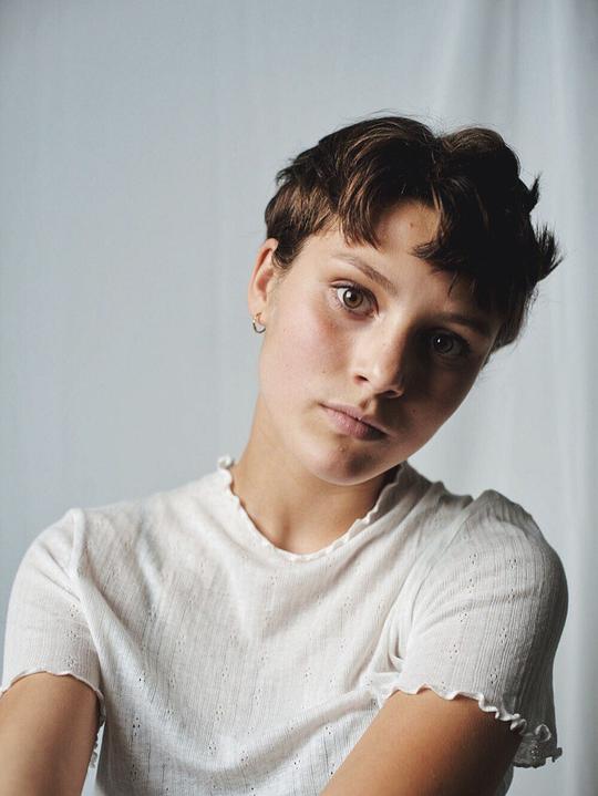 鲁比·达格纳尔 Ruby Dagnall