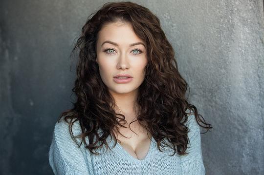 杰西·安皮亚姿 Jess Impiazzi