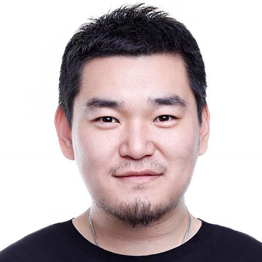 张璐瑶 Luyao Zhang