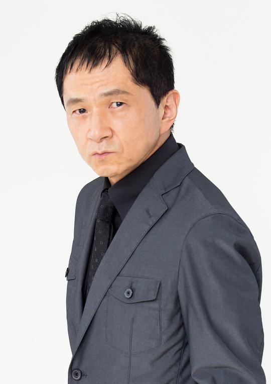 谷昌树 Tani Atsuki