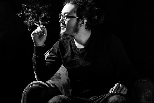 韩洞人 Dongren Han