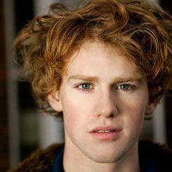 赛伦·梅尔维尔 Cyron Melville