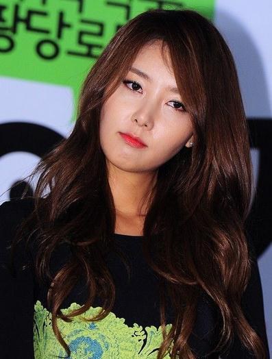 李秀晶 Soo-jung Lee