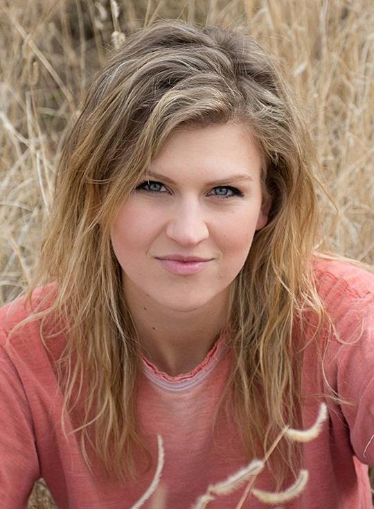 卡桑德拉·罗谢尔·费特兹 Cassandra Rochelle Fetters