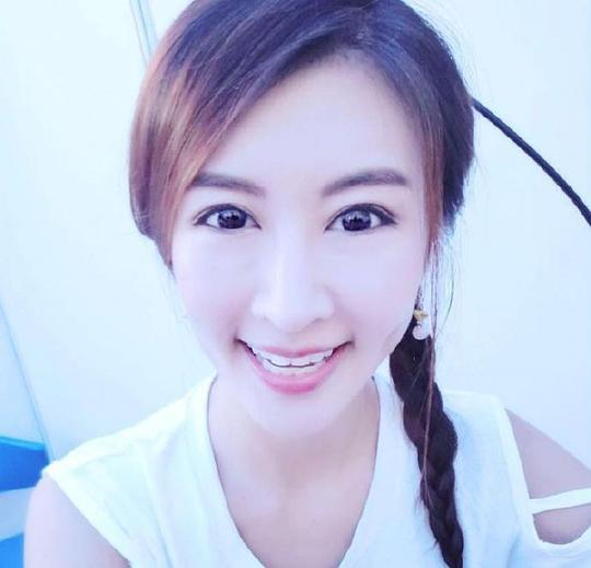 赵哲妤 Uny Chiu