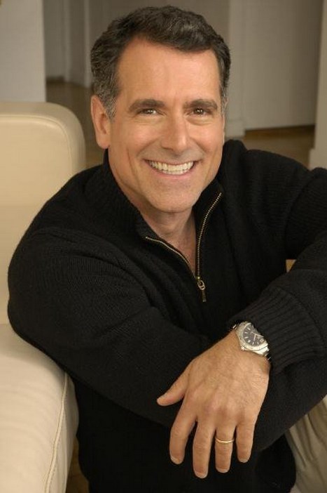 斯蒂文·斯凯贝尔 Steven Skybell