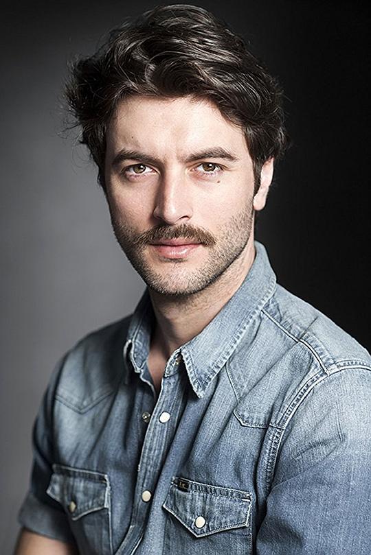 哈维尔·雷伊 Javier Rey