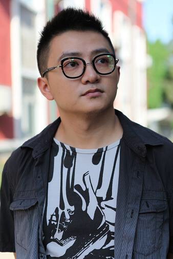 李炎 Yan Li