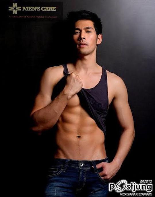 普堤特.布克.坤查纳颂坎姆 Pudit Book  Kunchanasongkharm