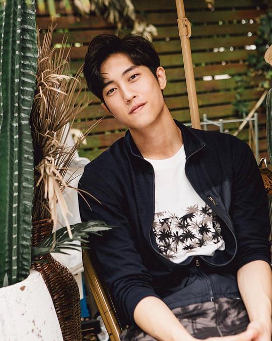 范姜彦丰 Zack Fanchiang