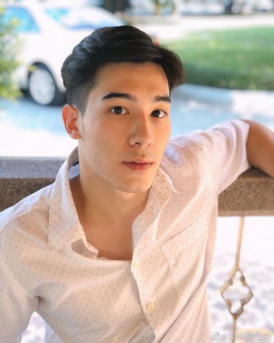 艾莱克斯·桑德尔·杜·马诺洛 Alexxander Ty Manoiu