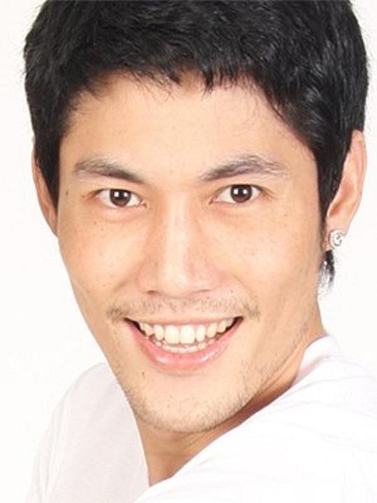 彭潘·培邦屯 Pongphan Petchbuntoon