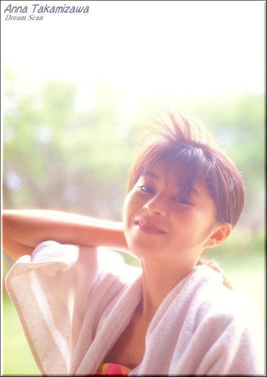 高见泽杏奈 Anna Takamizawa