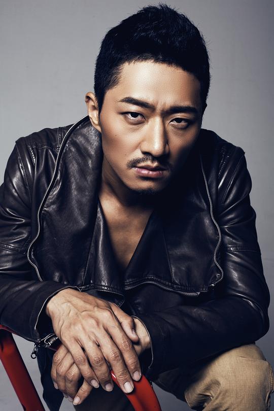 郑楚一 Chuyi Zheng