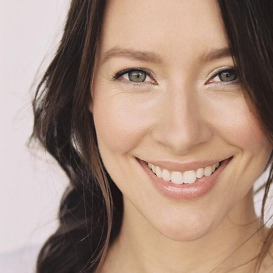 杰西卡·布莱克莫尔 Jessica Blackmore