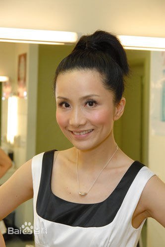 胡蓓蔚 Hu Paisely