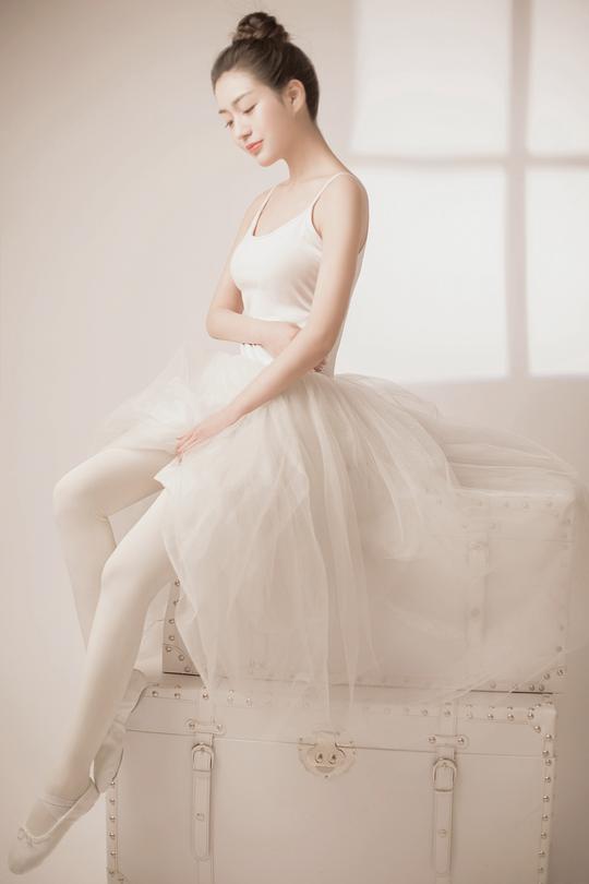 贾荣丽 Rongli Jia