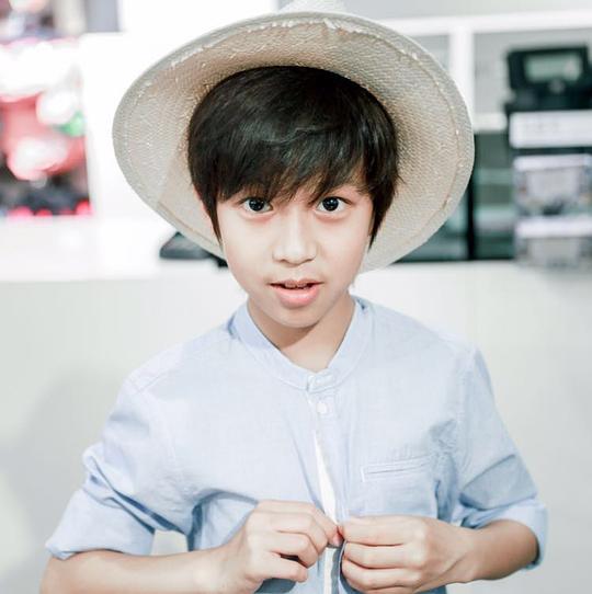 宋宇晨 Yuchen Song