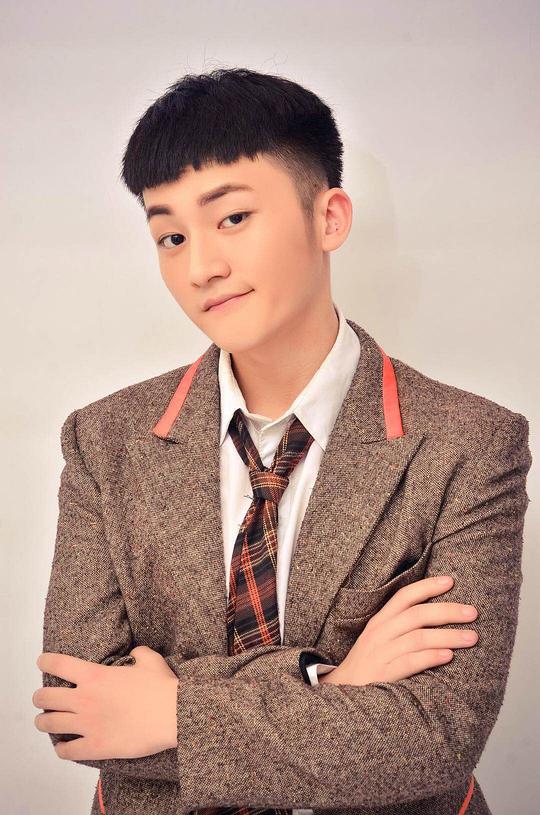 王坤 Wang Kun