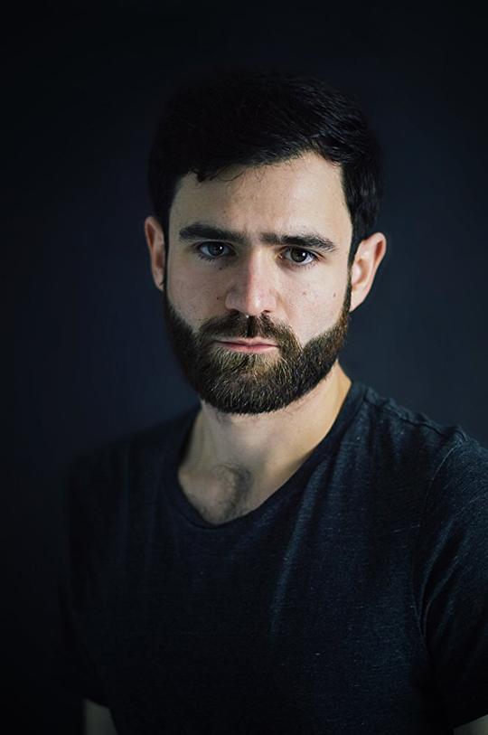 克里斯托弗·麦克马伦 Christopher McMullen