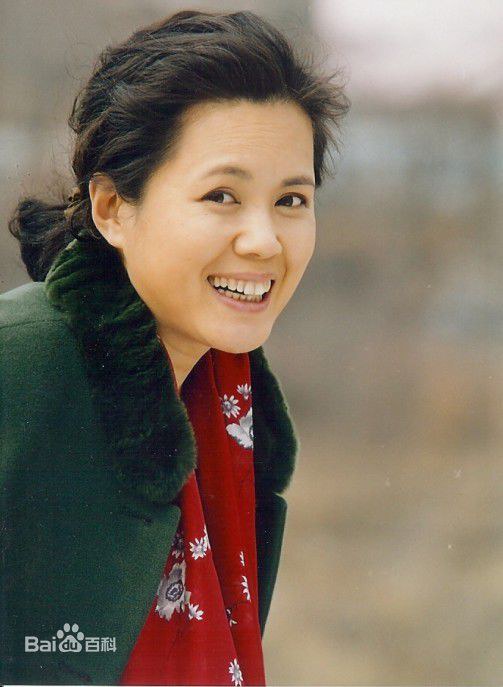 杨瑞瑞 Ruirui Yang