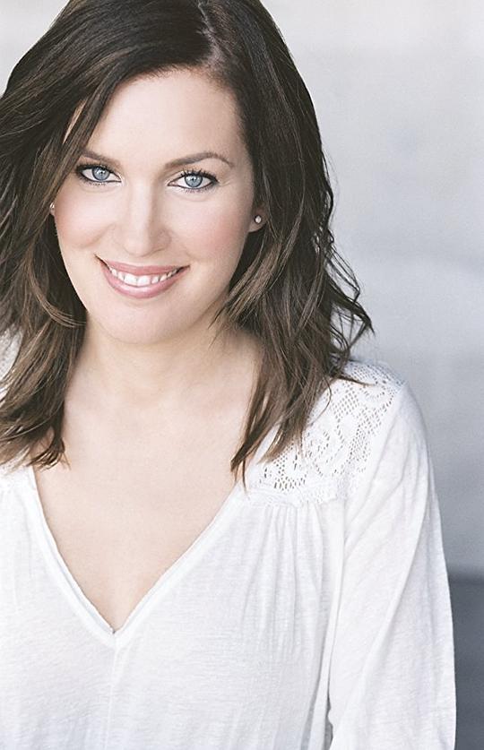 丹妮尔·威克斯 Danielle Weeks