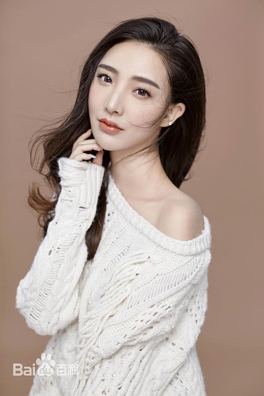 张艺宣 Yixuan Zhang
