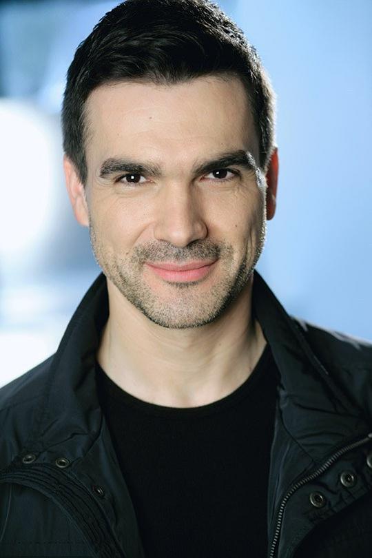 丹·多明格斯 Dan Domingues