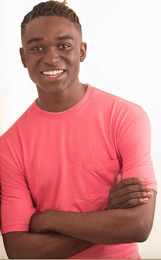 小巴灵顿·沃特斯 Barrington Walters Jr.