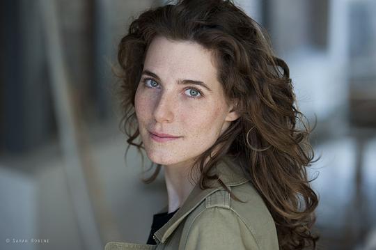 克莱尔·奥利维耶 Claire Olivier