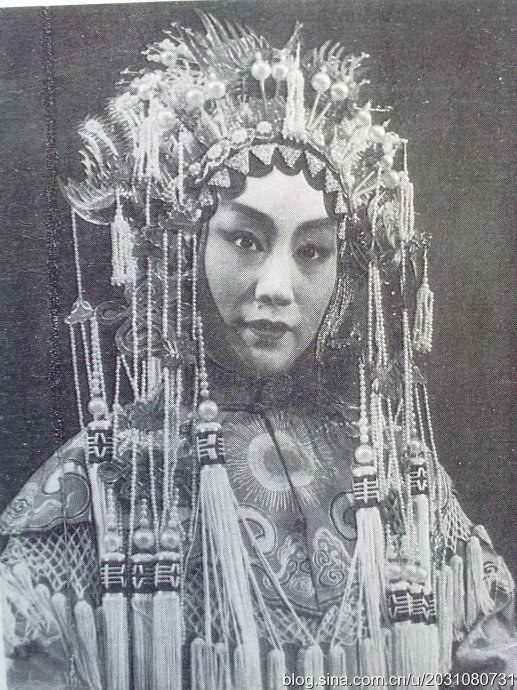 筱玉芳 Yufang Xiao