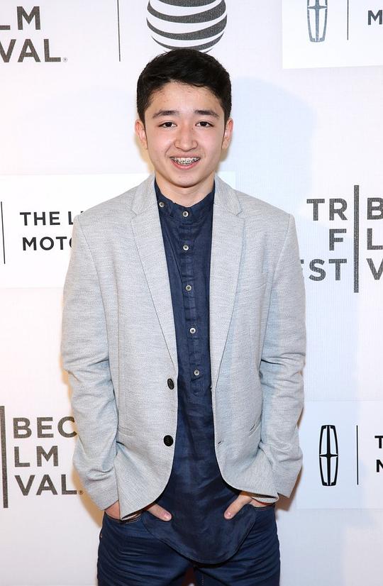 沙察·捷米罗夫 Shacha Temirov