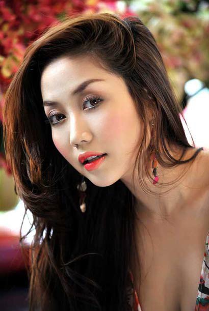 屋青芸 Ốc Thanh Vân